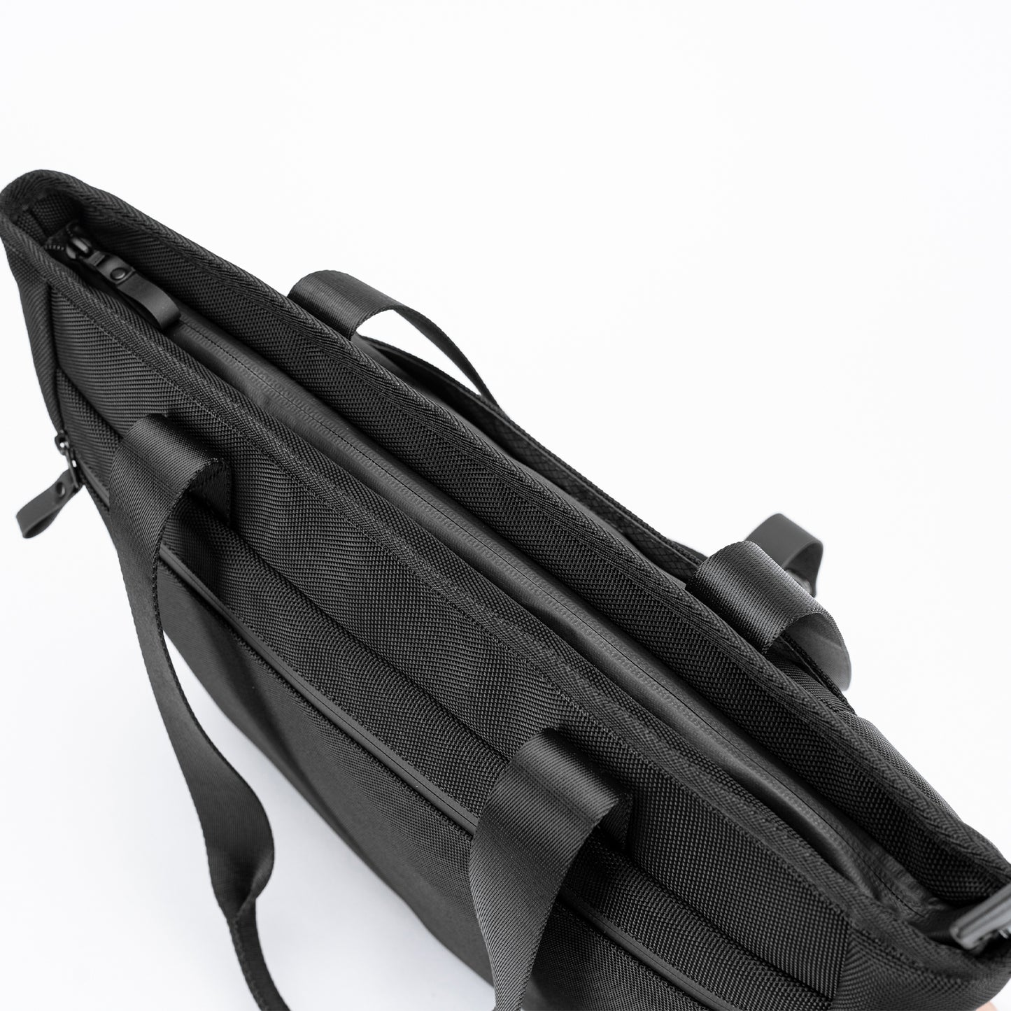 【ガジェット収納に特化】Tech Tote