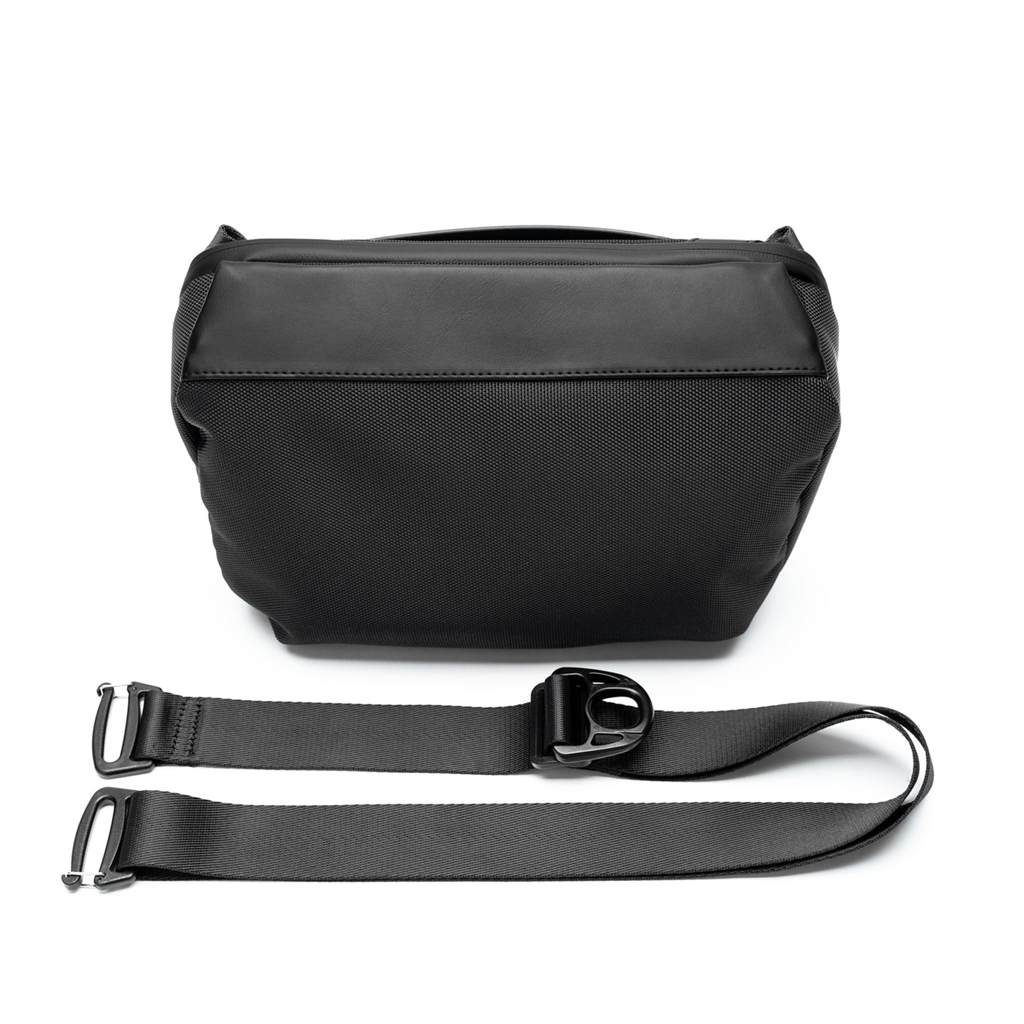 【2秒で荷物が取り出せる】ショルダーバッグ Quick Sling