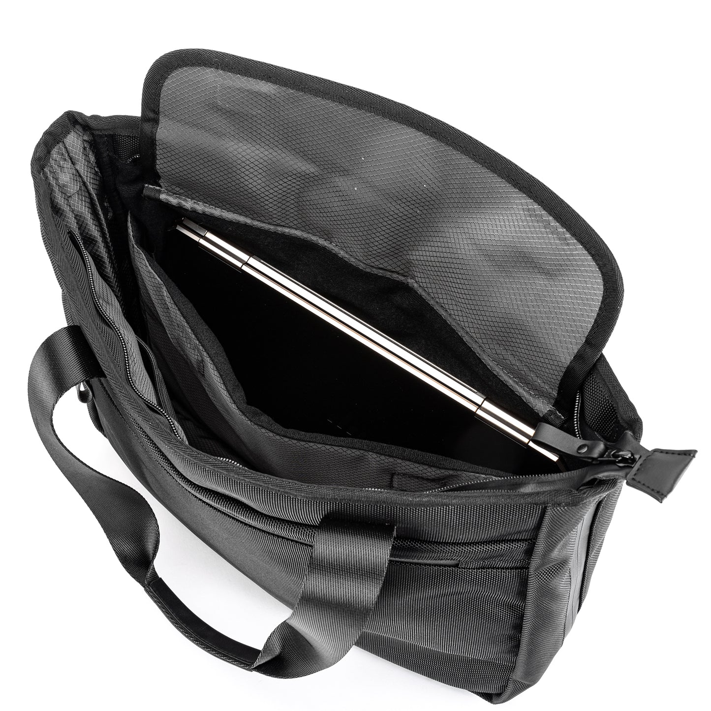 【拡張できる薄型】Tech Tote Pro