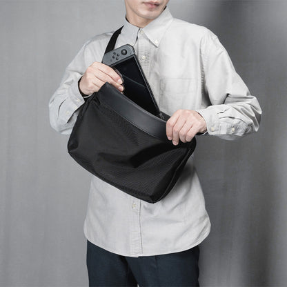 【2秒で荷物が取り出せる】ショルダーバッグ Quick Sling